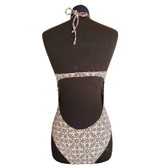 Women's Halter One-Piece Swimwear Cut Out MultiColor Swimsuit S NWOT - Picture 4 of 6